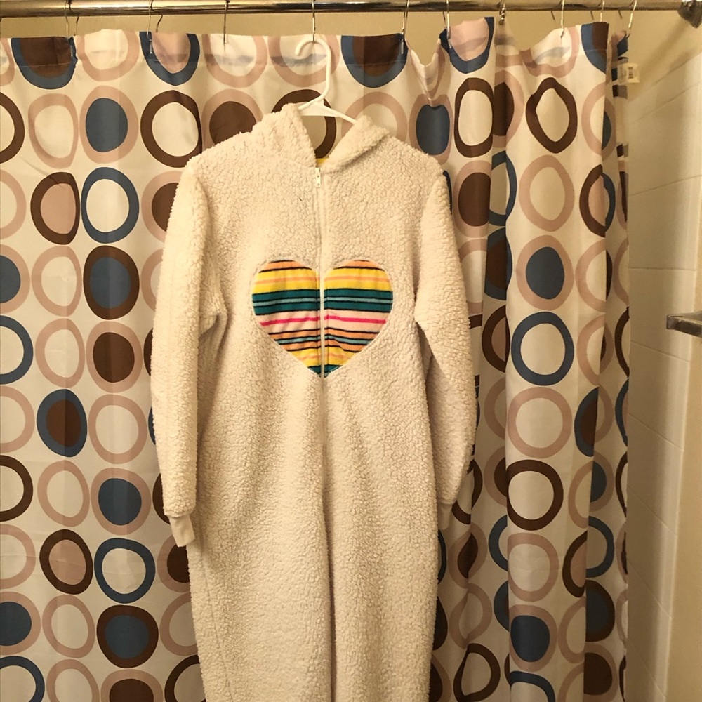 Target onsie(L) - Picture 2 of 3